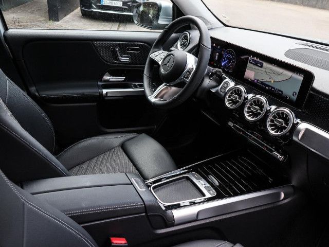 Mercedes-Benz EQB 300 4MATIC