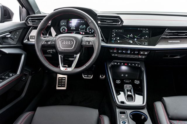 Audi A3 35 TFSI S-Line S-Tronic Sportback