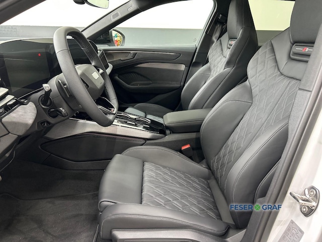 Audi A6 Avant Quattro S-Tronic