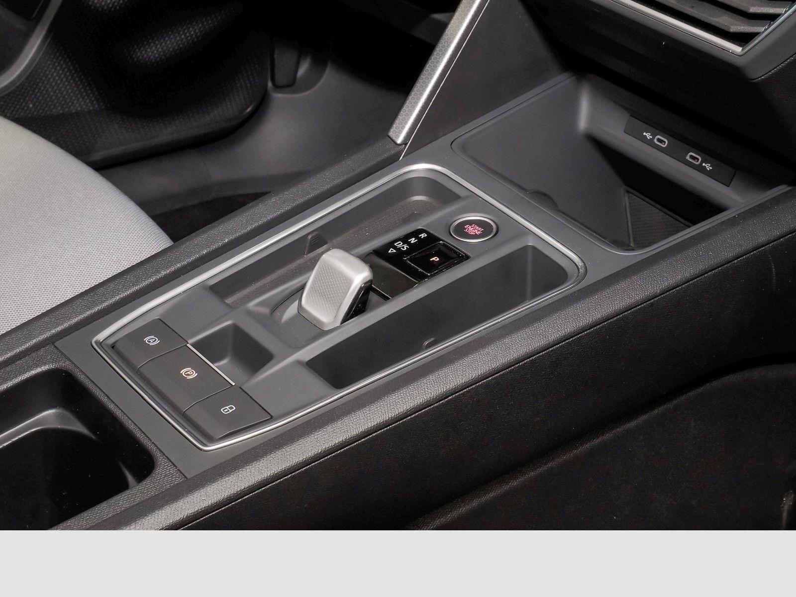 Seat Leon 2.0 TDI DSG Sportstourer Style