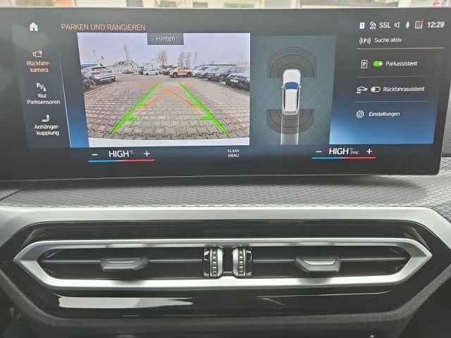 BMW 320 320i M-Sport Touring