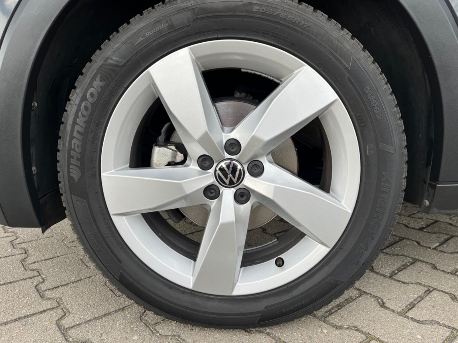 Volkswagen T-Cross 1.0 TSI DSG Style