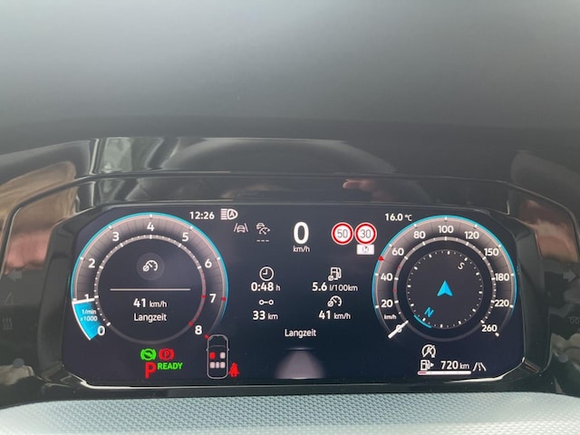 Volkswagen Golf 1.5 eTSI DSG Plus Variant