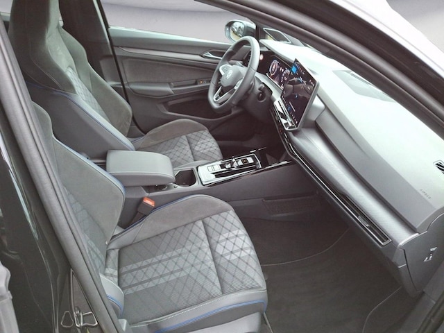Volkswagen Golf 2.0 TDI DSG R-Line Variant