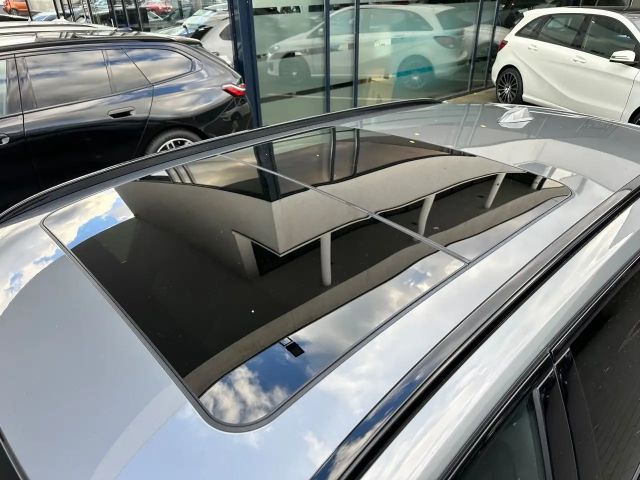 BMW 320 320d M-Sport Touring