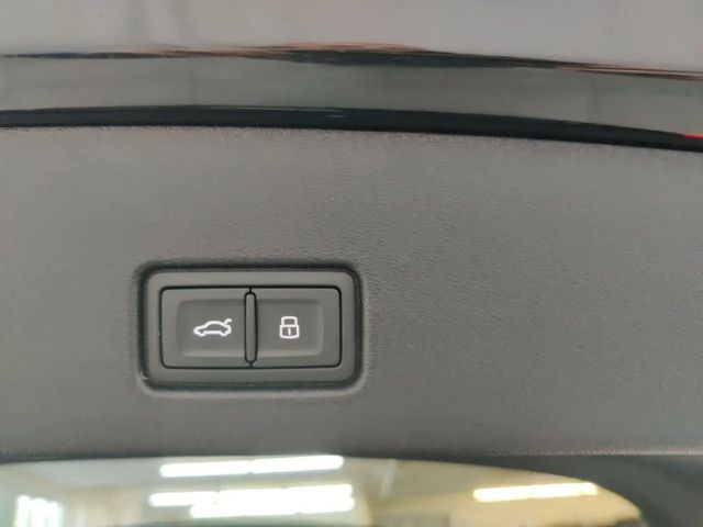 Audi Q4 e-tron S-Line