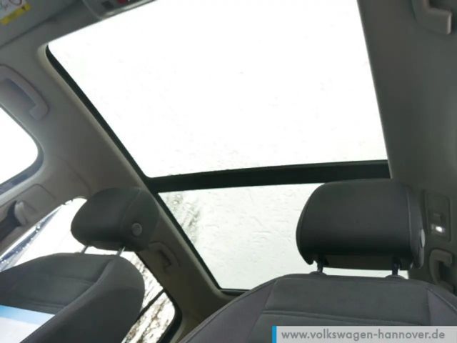 Volkswagen Touran 1.5 TSI Highline