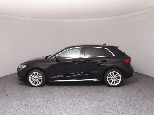 Audi A3 30 TFSI Sedan