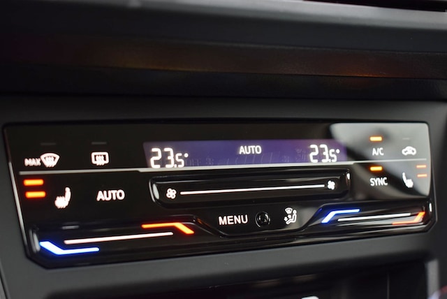 Volkswagen Polo 1.0 TSI DSG Style