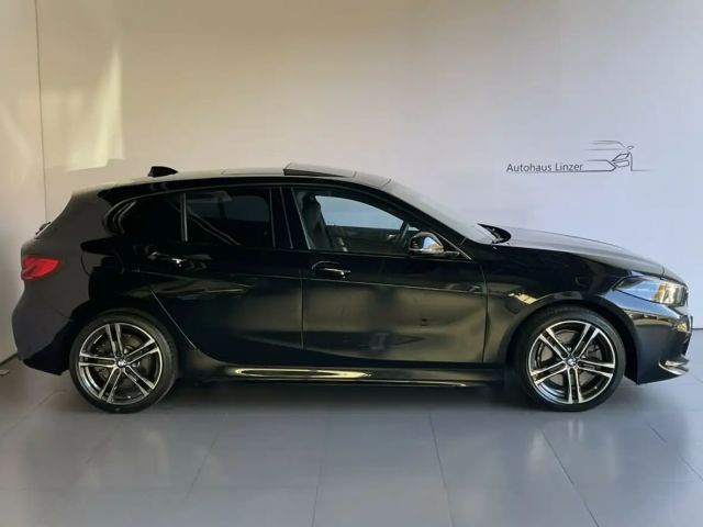BMW 120 120d Sedan xDrive
