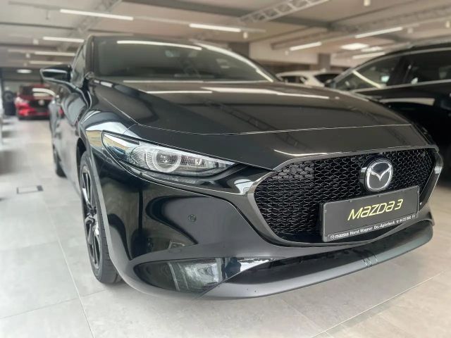 Mazda 3 Exclusive-line
