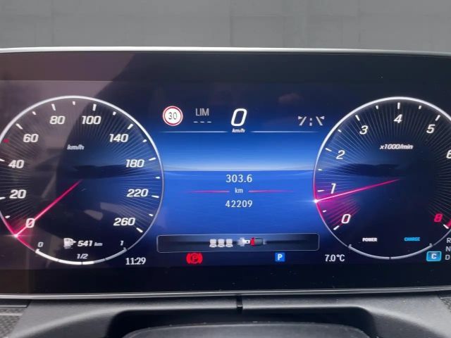 Mercedes-Benz C 200 4MATIC Sedan