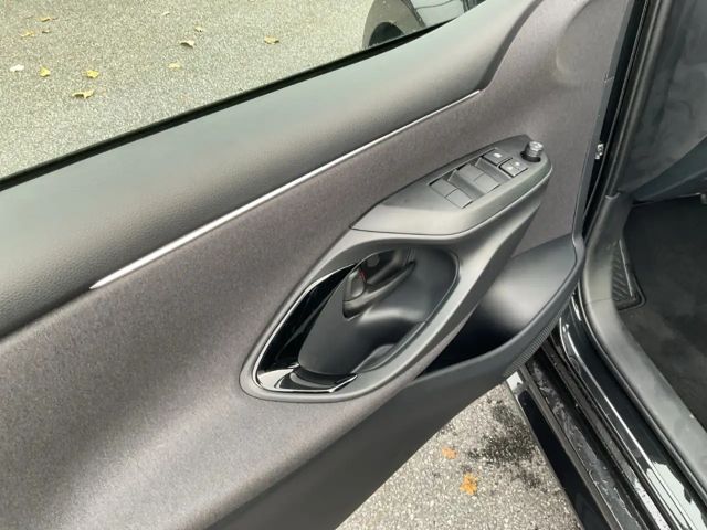 Toyota Yaris Hatchback Hybride VVT-i