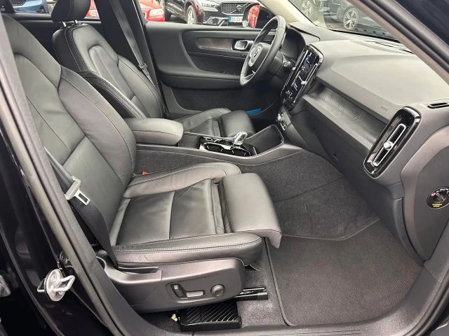 Volvo XC40 T5
