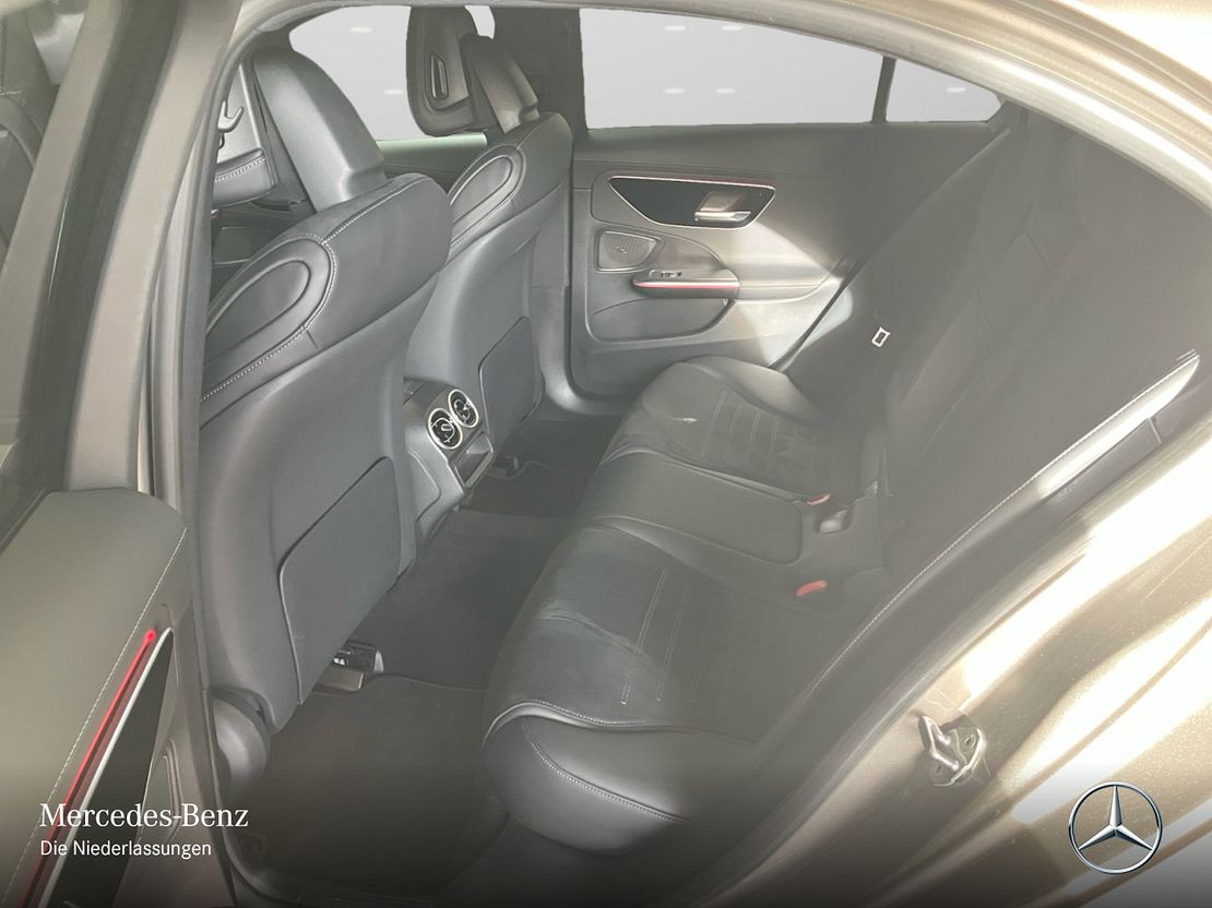 Mercedes-Benz C 200 4MATIC Sedan