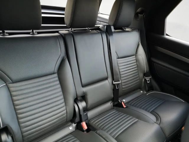 Land Rover Discovery D300 Dynamic HSE