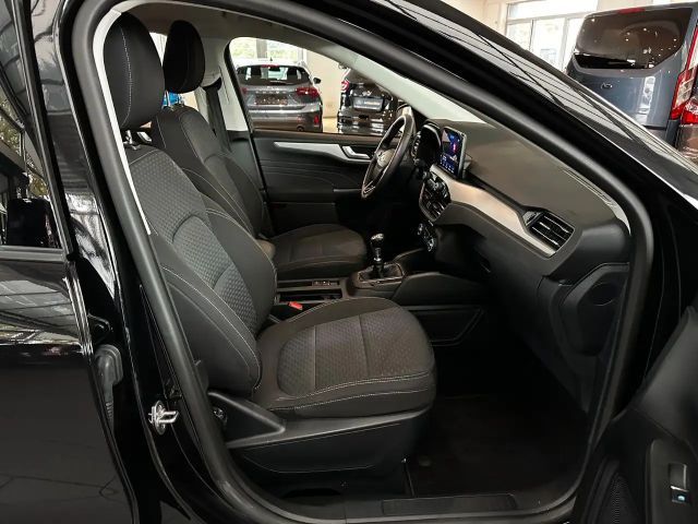 Ford Kuga Cool & Connect