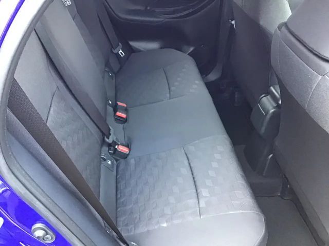 Toyota Yaris Hybride Team D