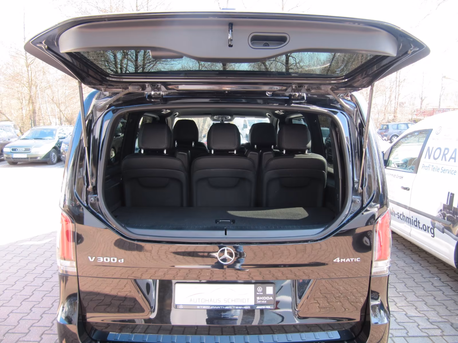 Mercedes-Benz V 300 4MATIC AMG Line