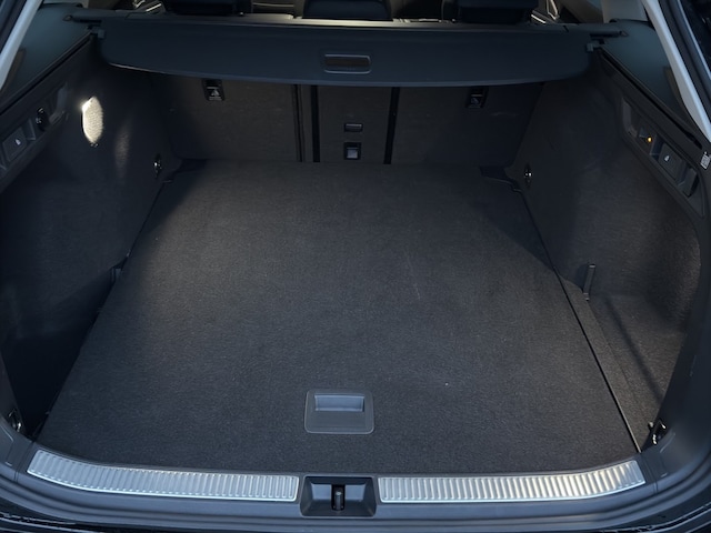 Volkswagen Passat 1.5 eTSI Business Variant