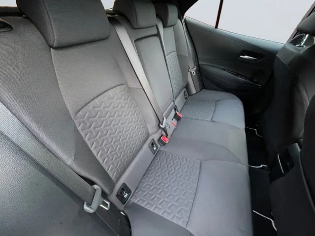 Toyota Corolla Hybride Team D