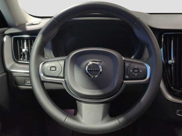 Volvo XC60 AWD Core