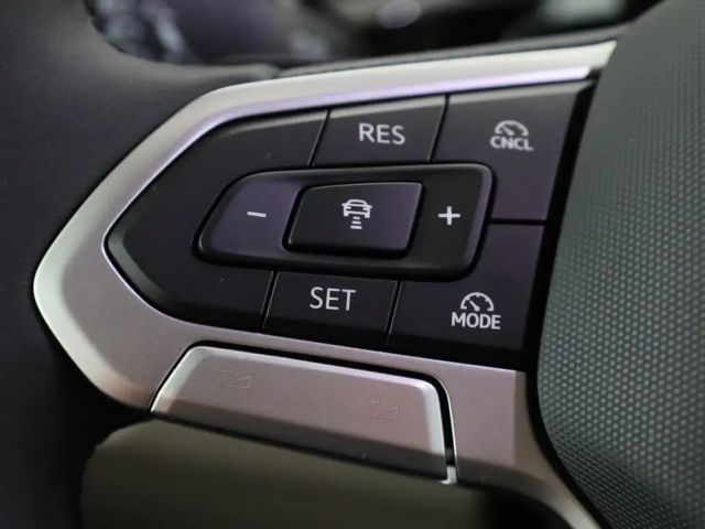 Volkswagen Multivan Style T7