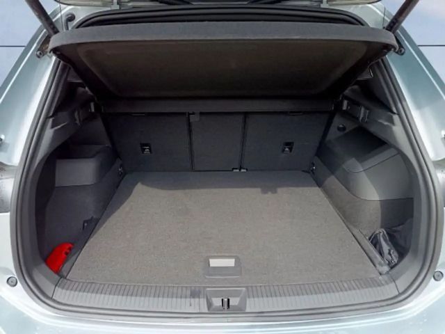 Volkswagen Tiguan 1.5 eTSI DSG IQ.Drive R-Line