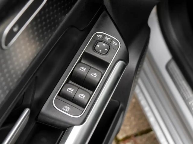 Mercedes-Benz B 200 Progressive