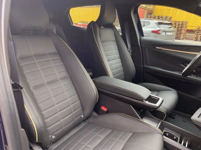 Renault Megane Comfort E-Tech Iconic