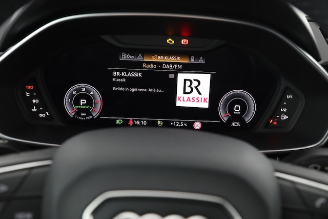 Audi Q3 35 TDI Quattro S-Line S-Tronic