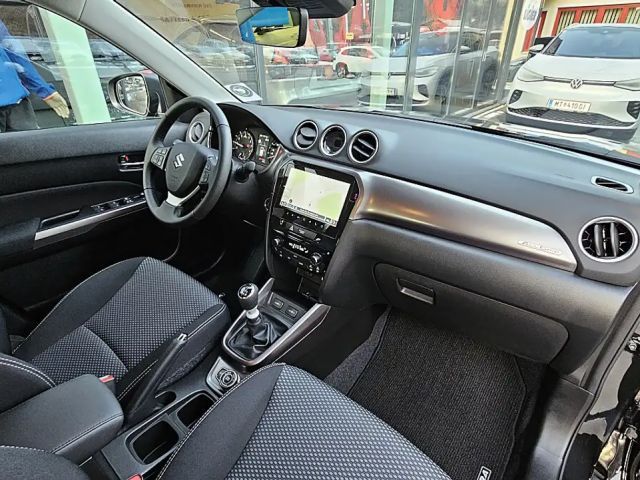 Suzuki Vitara AllGrip Hybrid Shine