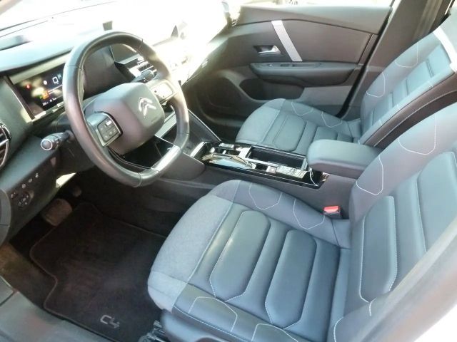 Citroën C4 PureTech Shine