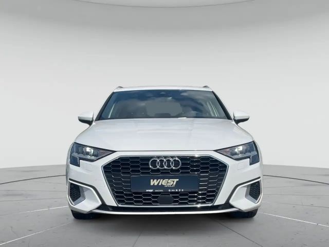 Audi A3 40 TFSI Hybride Sedan