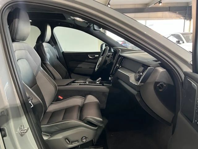 Volvo XC60 AWD Plus Recharge T6