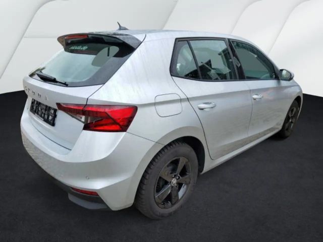 Skoda Fabia 1.0 ESSENCE LM15 KLIIMA PDC