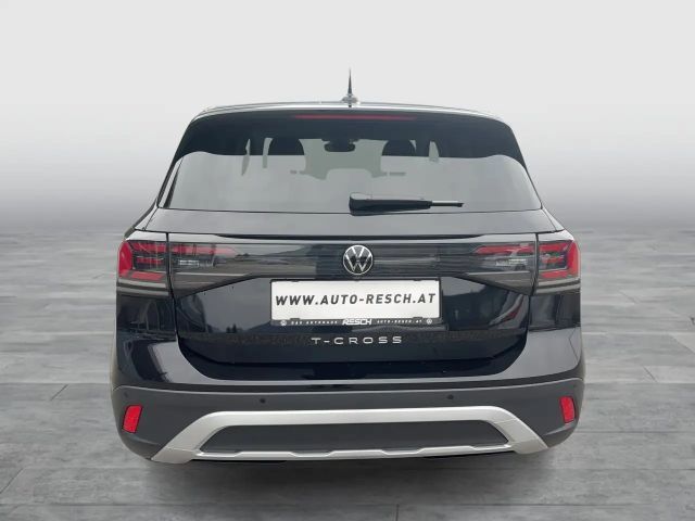 Volkswagen T-Cross 4Me TSI