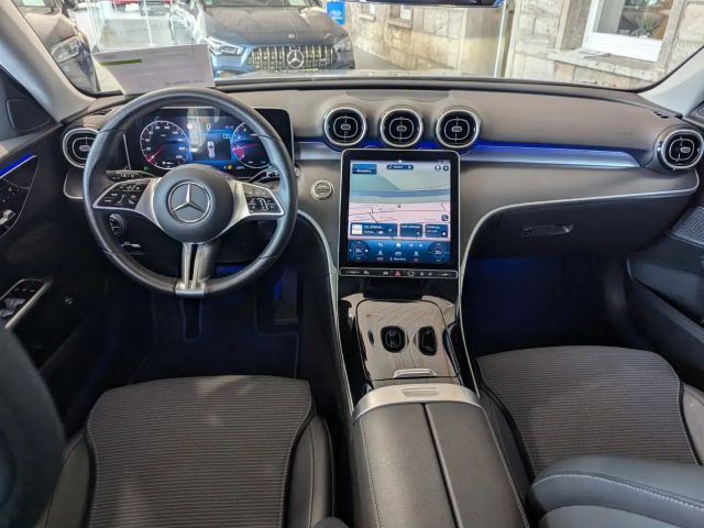 Mercedes-Benz C 180 AVANTGARDE