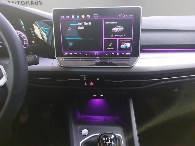 Volkswagen Golf Life