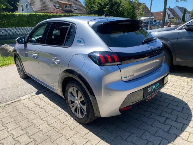 Peugeot E-208 Allure Pack