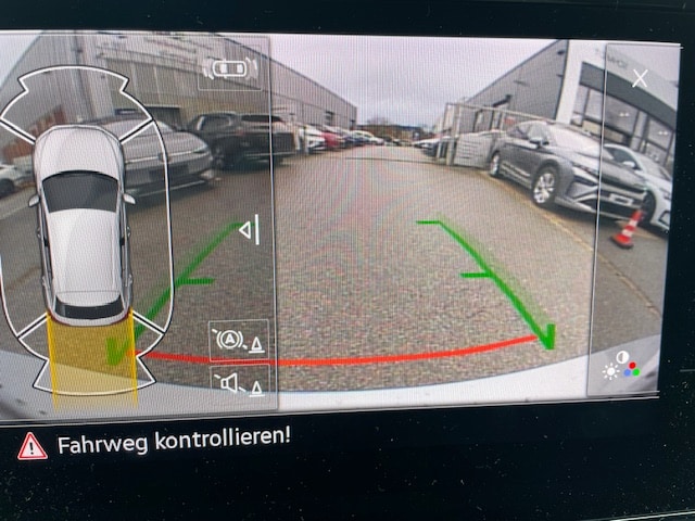 Volkswagen T-Roc Plus Style