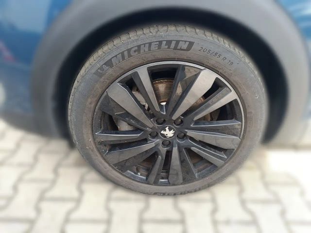 Peugeot 3008 EAT8 GT-Line Hybrid4