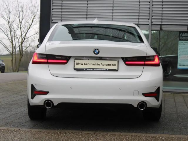 BMW 320 320d Sedan Sport Line