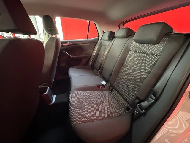 Volkswagen T-Cross 4Me TSI