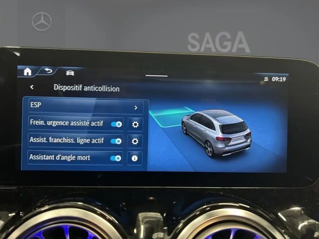 Mercedes-Benz B 250 AMG Line B 250 e