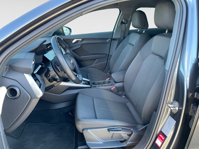 Audi A3 35 TFSI S-Line S-Tronic Sportback