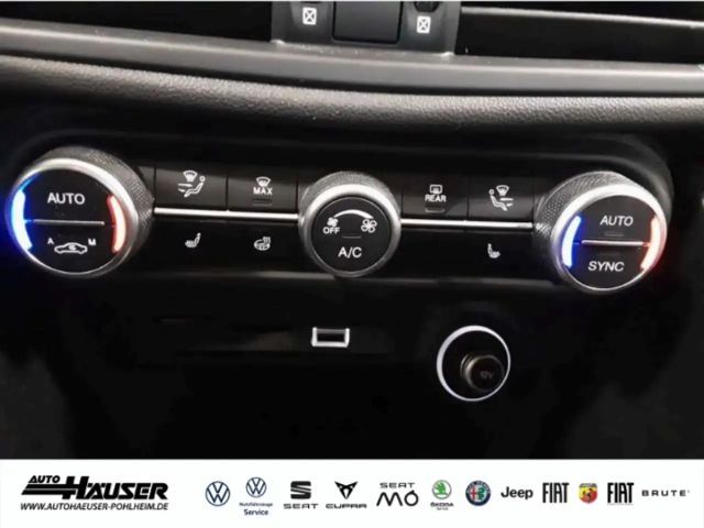 Alfa Romeo Giulia Q4 Turbo Veloce