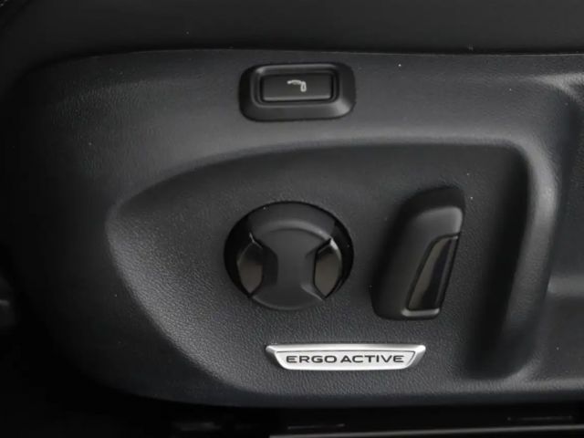 Volkswagen Passat 2.0 TDI Business DSG Variant