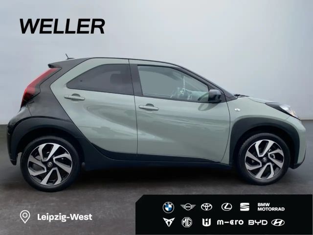 Toyota Aygo X Bi-Tone Hatchback Team D