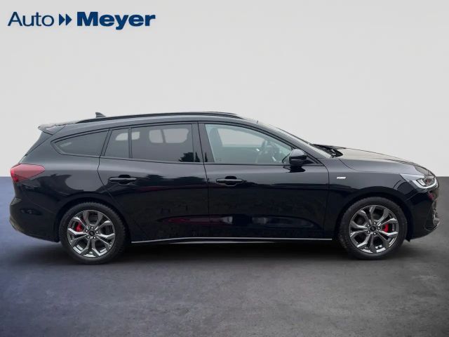 Ford Focus ST Line Wagon